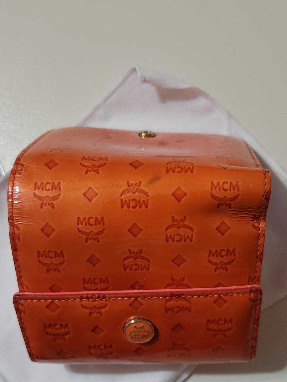 Authentic MCM compact wallet. - Picture 5 of 14